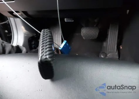 2020 Mazda Mazda3 из США, поврежденный, VIN JM1BPBLM2L1173600